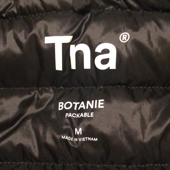 Aritzia Tna Botanie packable long down jacket - Picture 4 of 5